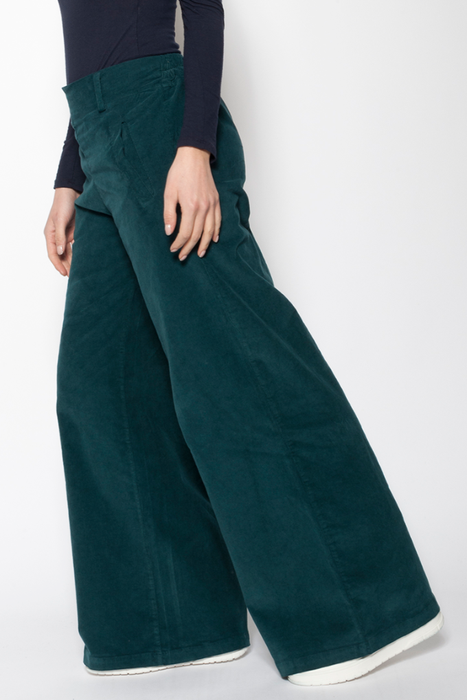 Cord Boot Leg Pant in Black
