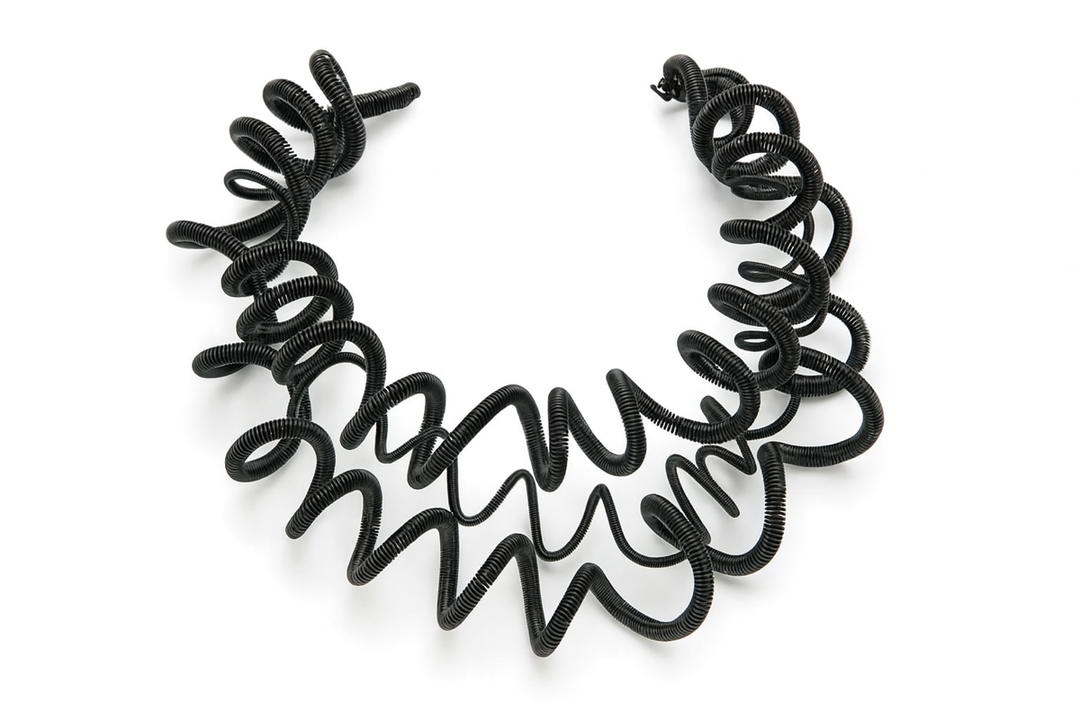 Spiral Wire Necklace Black