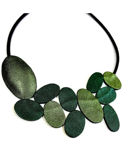 7PM Leather Multi Ovals Necklace in Green