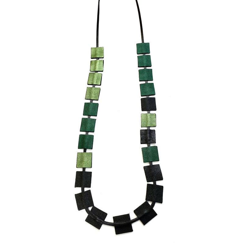 7pm Leather Double Side Necklace in Ombre Green