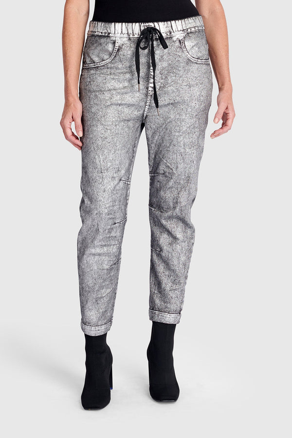 Metallic Boyfriend Jogger Jeans, Silver