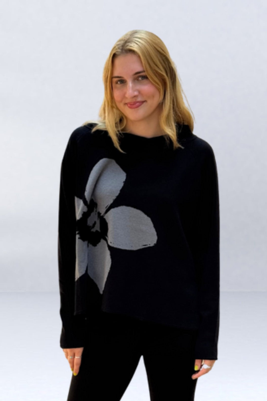 Jacquard Pullover in Black