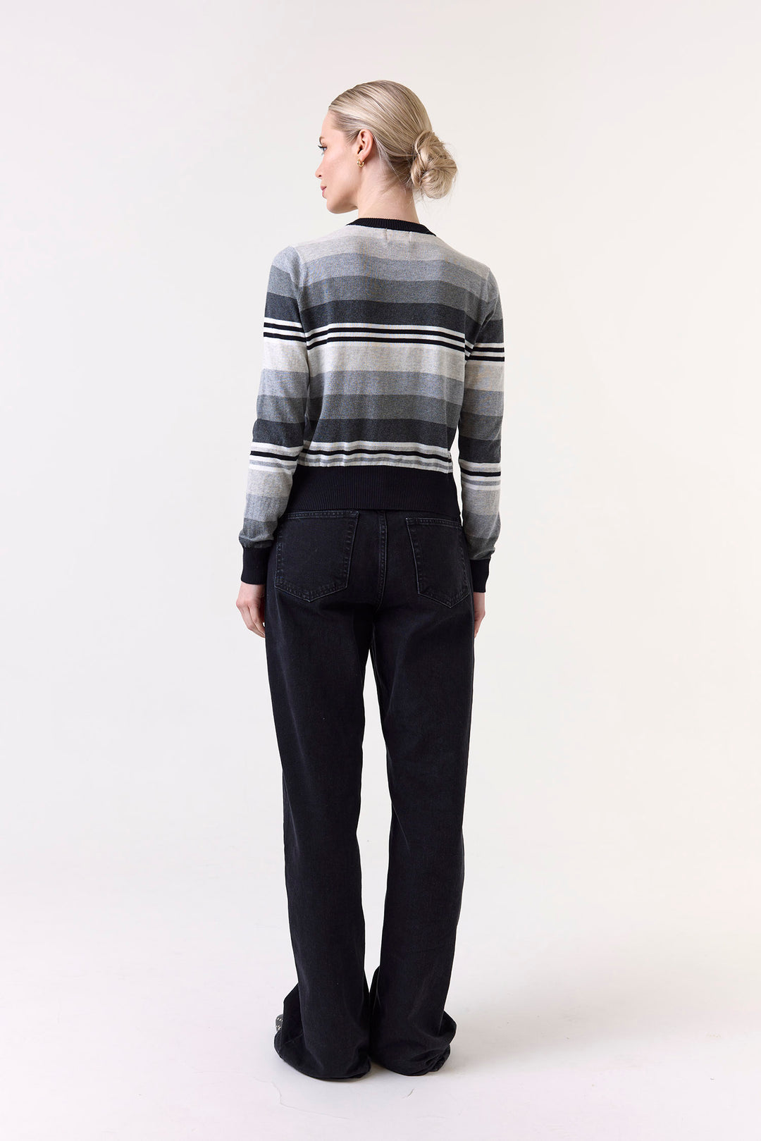 Ivy Strip Crew in Black