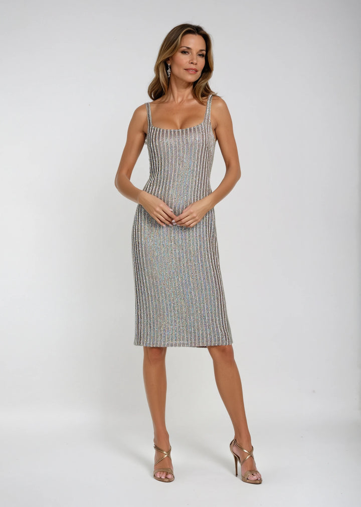 SQUARE NECK CRYSTAL MIDI SHIFT IN DIAMOND