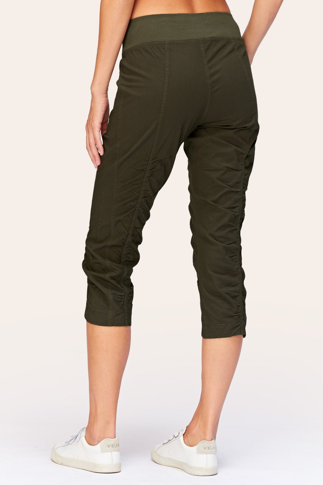 Iris Crop Olive