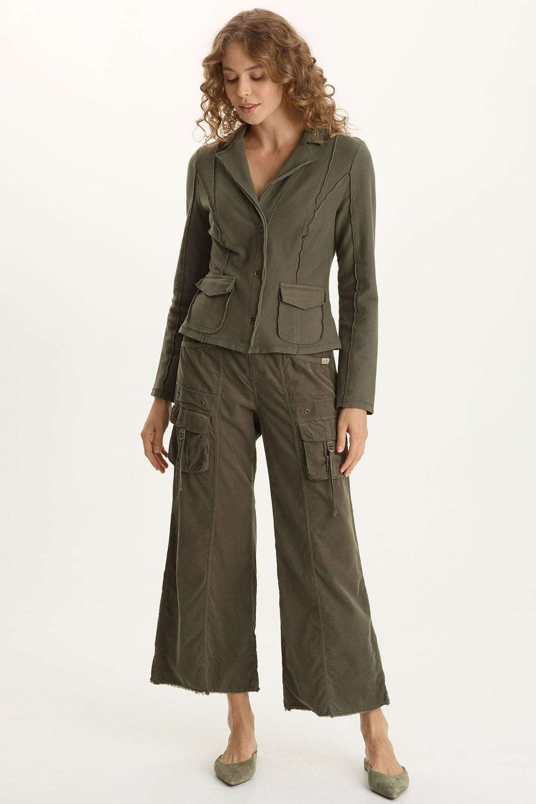 Heta Corduroy Wide-Leg Drawstring Cargo Pant