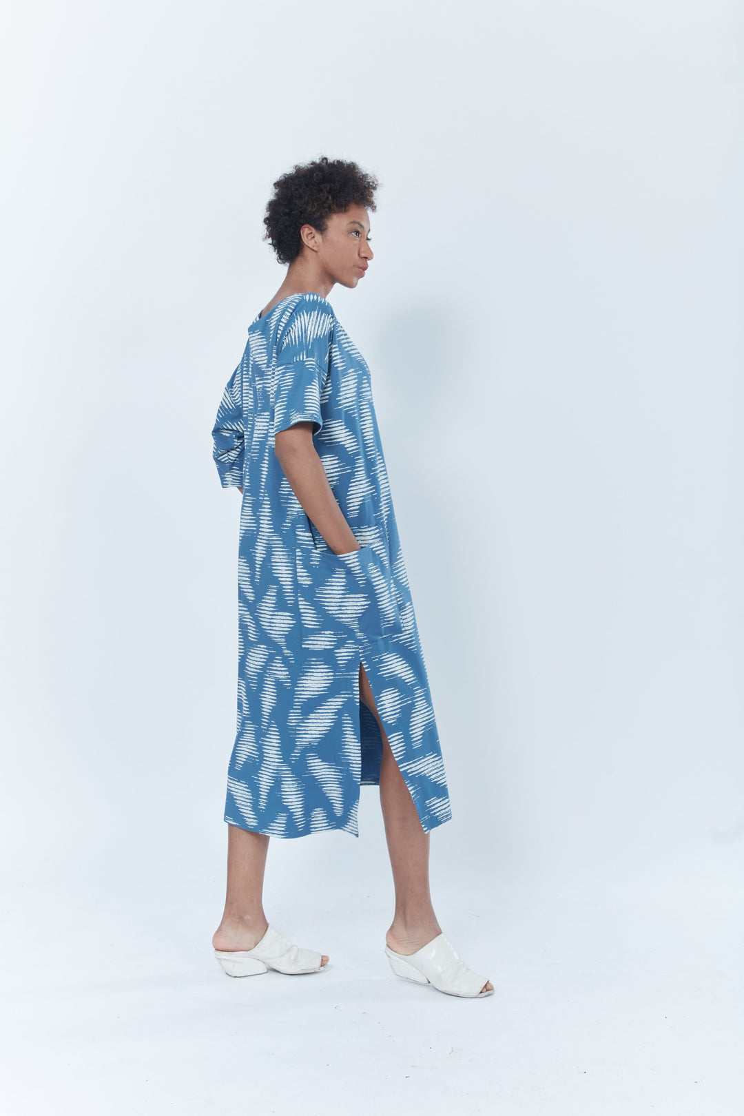 Tee Dress Side Slit Print Azul Lotus