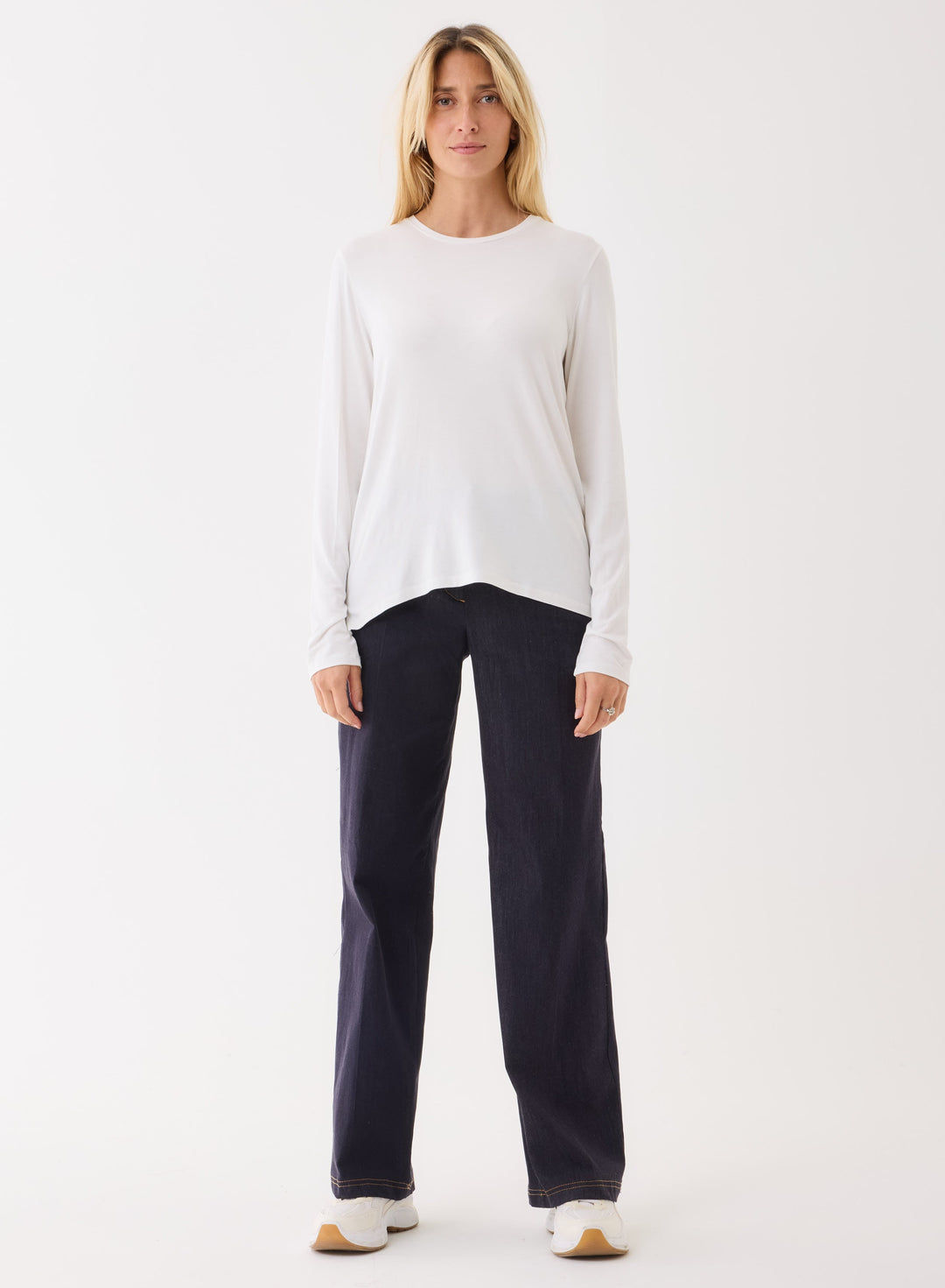 Soft Touch Semi Relaxed Long Sleeve Crewneck T-Shirt