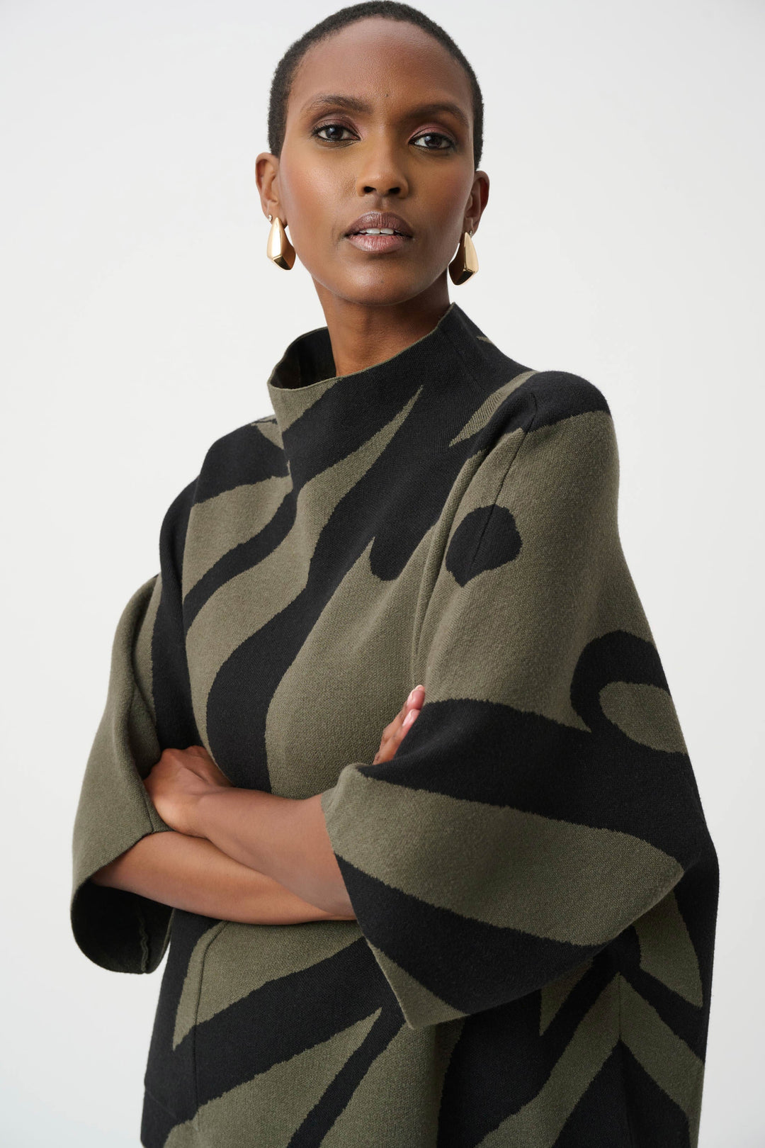 Jacquard Boxy Funnel Sweater Avacado
