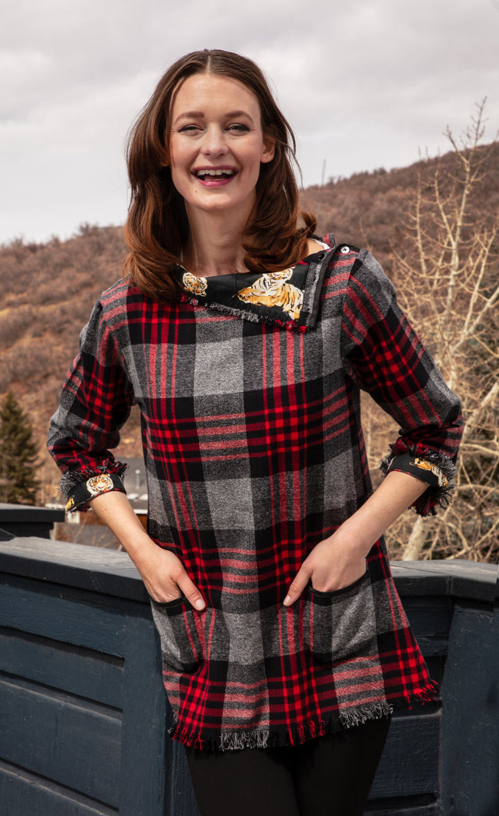 Aspen Flannel Tunic Red Black Yarn dyed Plaid
