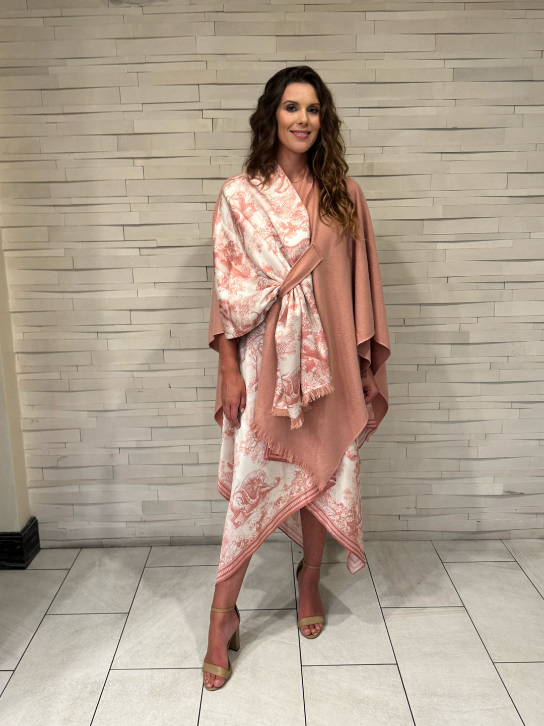 Pull Through Wrap / Pink Toile