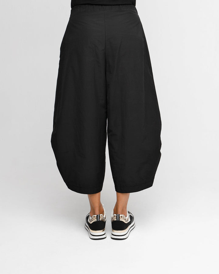 Ozai N Ku Puff Pants, Black