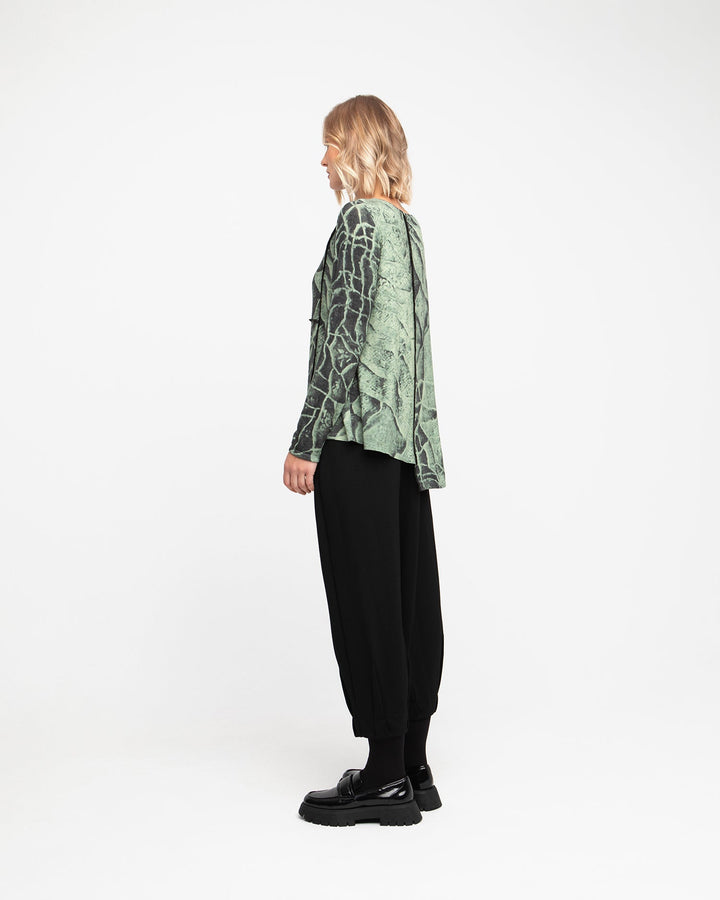 Ozai N Ku Catacomb Top, Green Snake