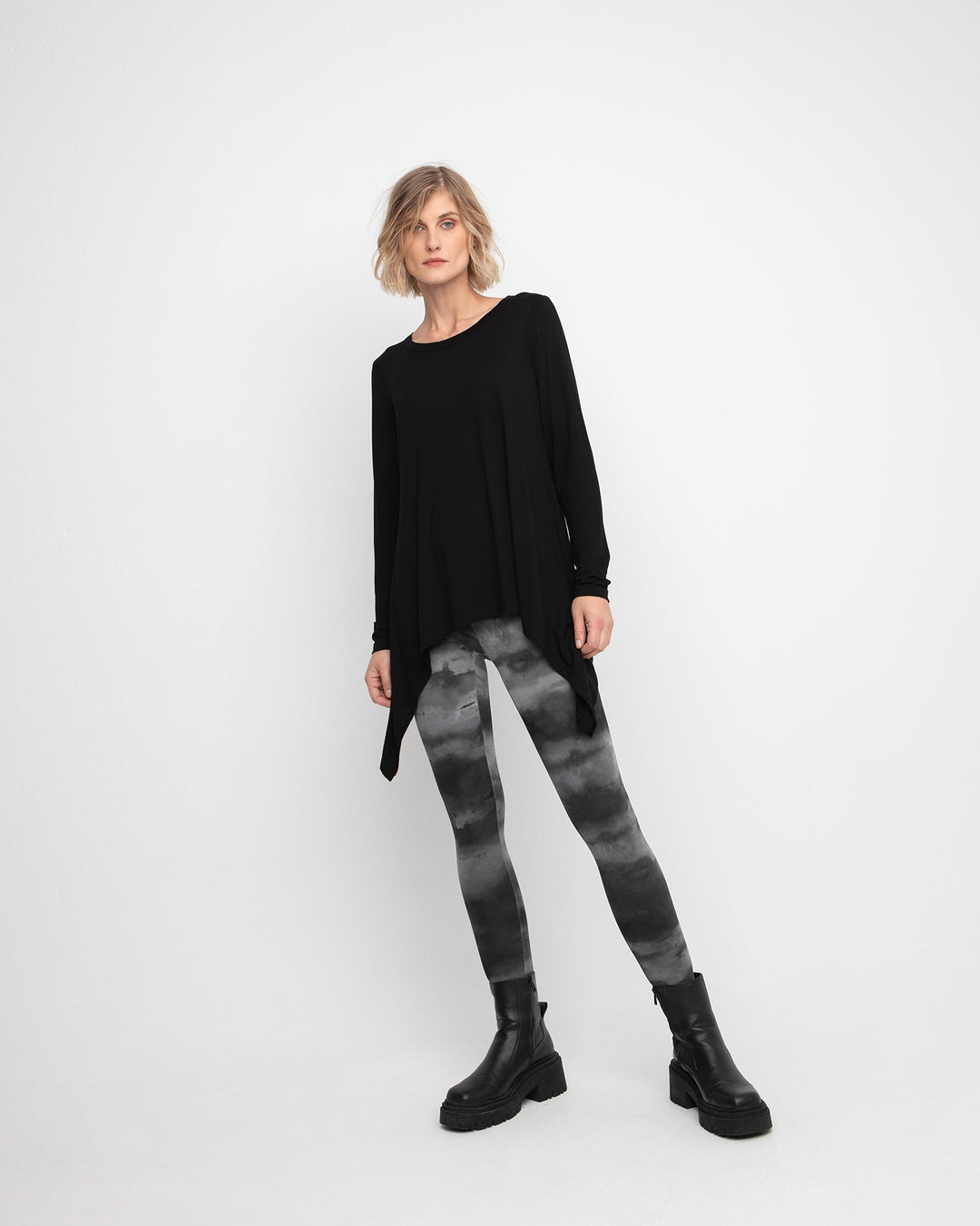 Ozai N Ku Stealth Leggings, Finestra