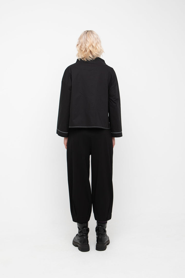 Pull-on Ankle Pant in Black