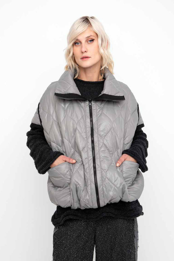 Solid Quilted Vest in Grey