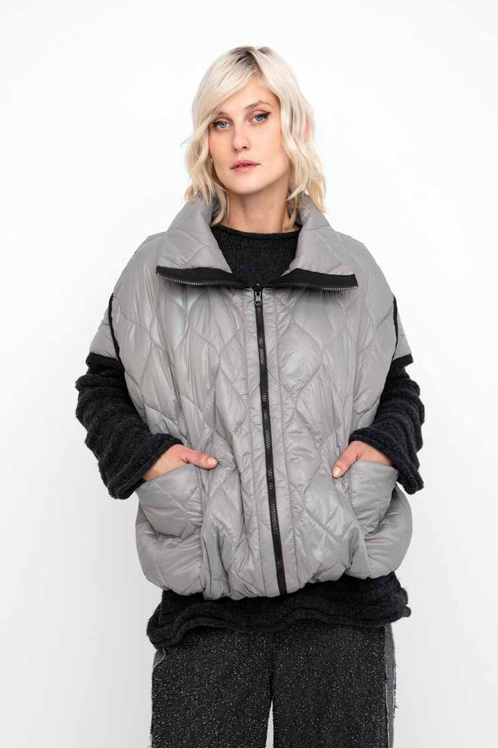 Solid Quilted Vest in Grey