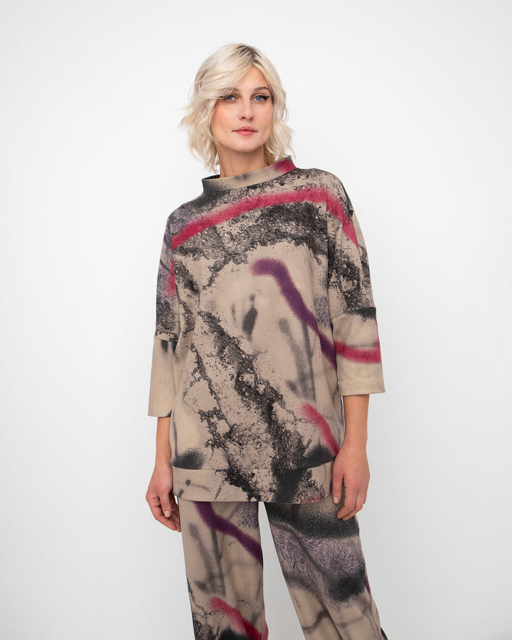 Mock Neck Print Top in Asphalt