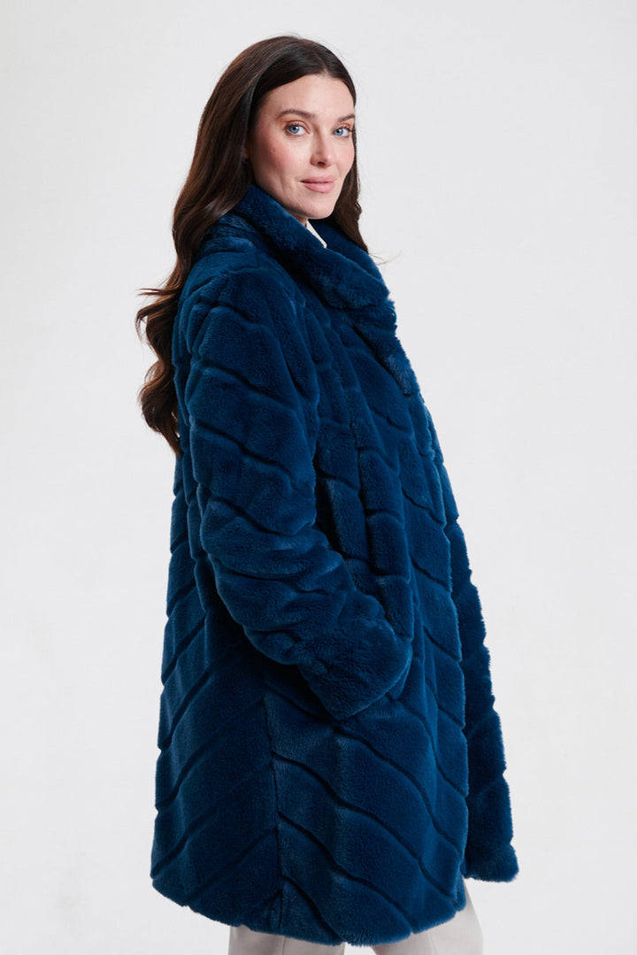 Nikki Jones Reversible Faux Fur Coat in Teal