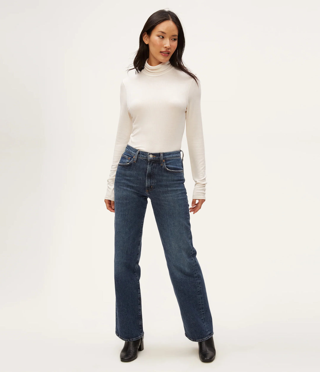 Tara Crop Turtleneck Chalk