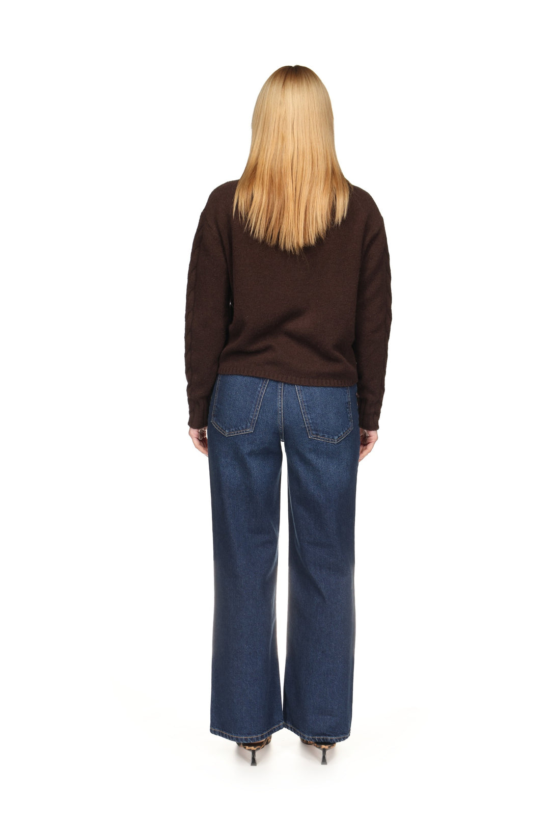 Cable Sleeve Crew Sweater Brown