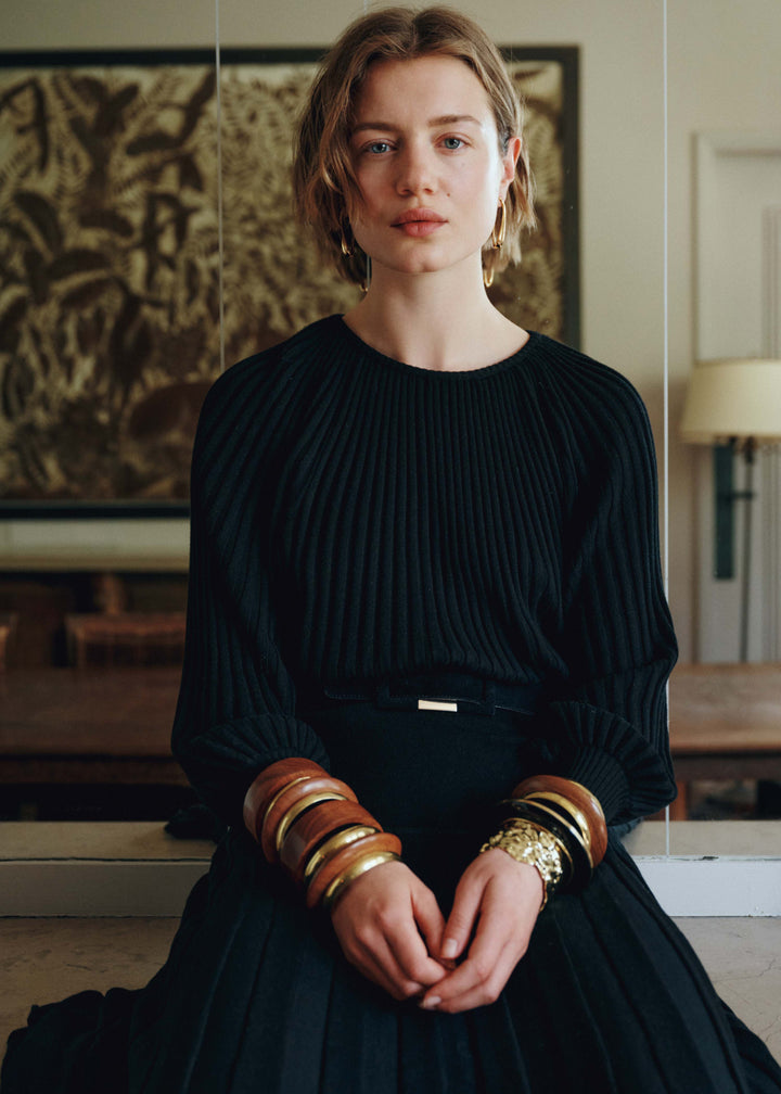 Gela Pleated Sweater Black