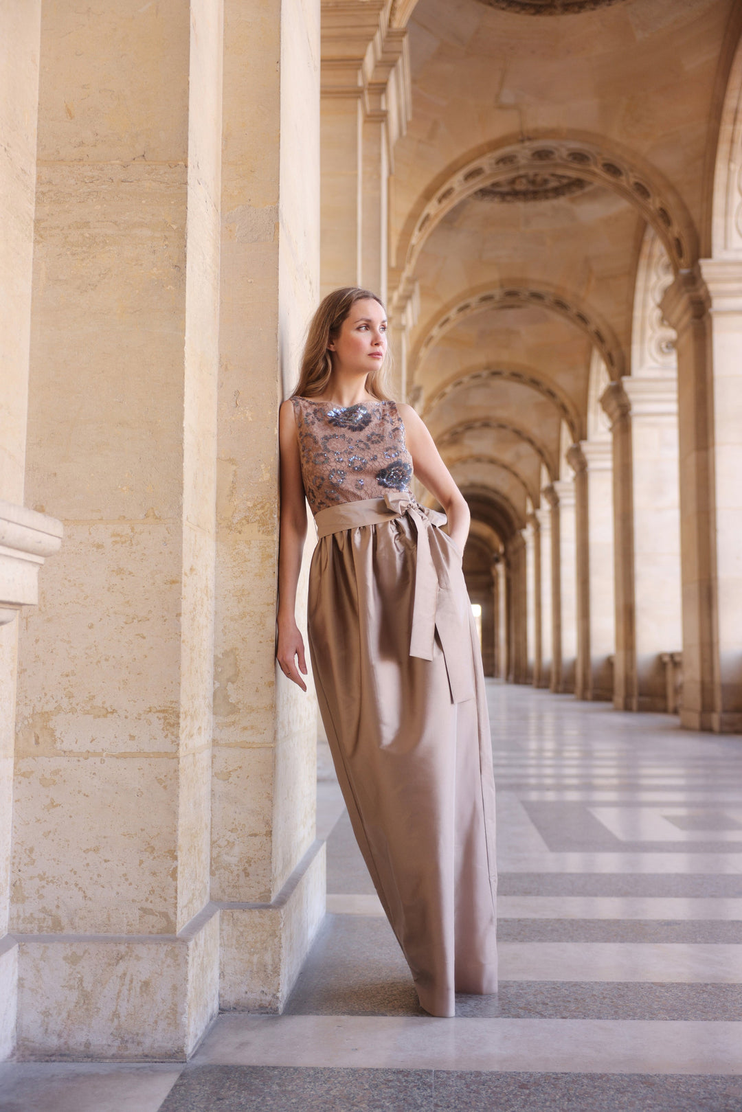 SEQUINED LACE GOWN WITH TAFFETA SKIRT SUNTAN