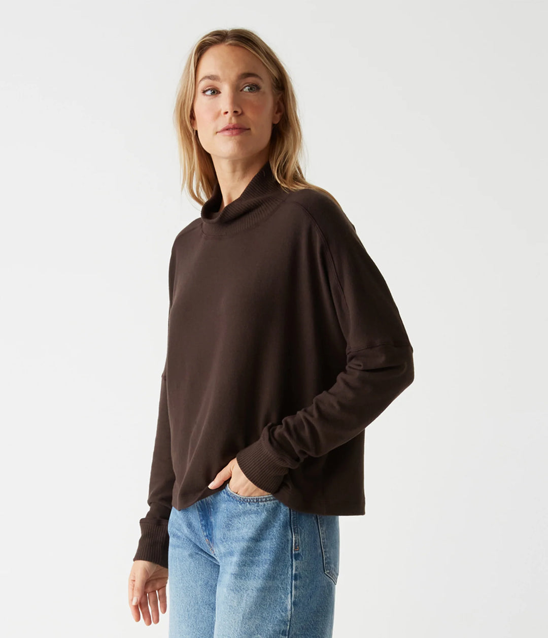 Frida Mock Neck Top Java