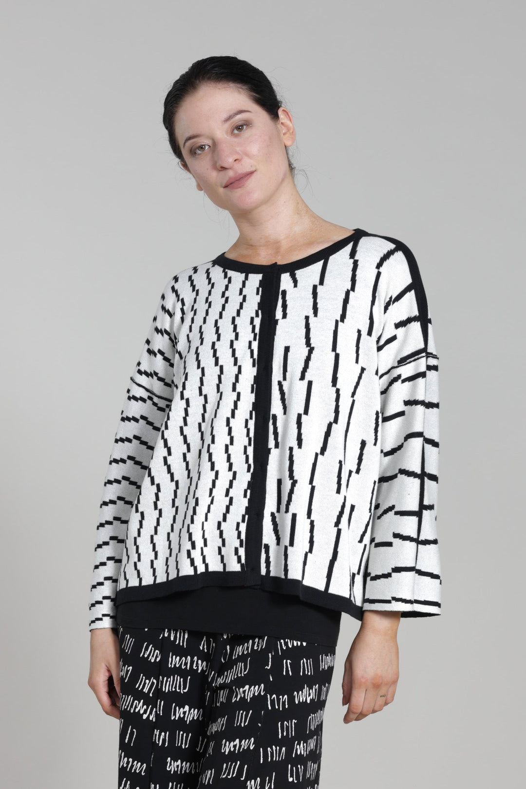Enya Reversible Cardigan Black Ivory