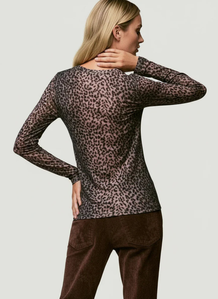 Cotton Cashmere Long Sleeve Leopard Novelty Crewneck T-Shirt - CREWNECK L/S - Majestic Filatures North America