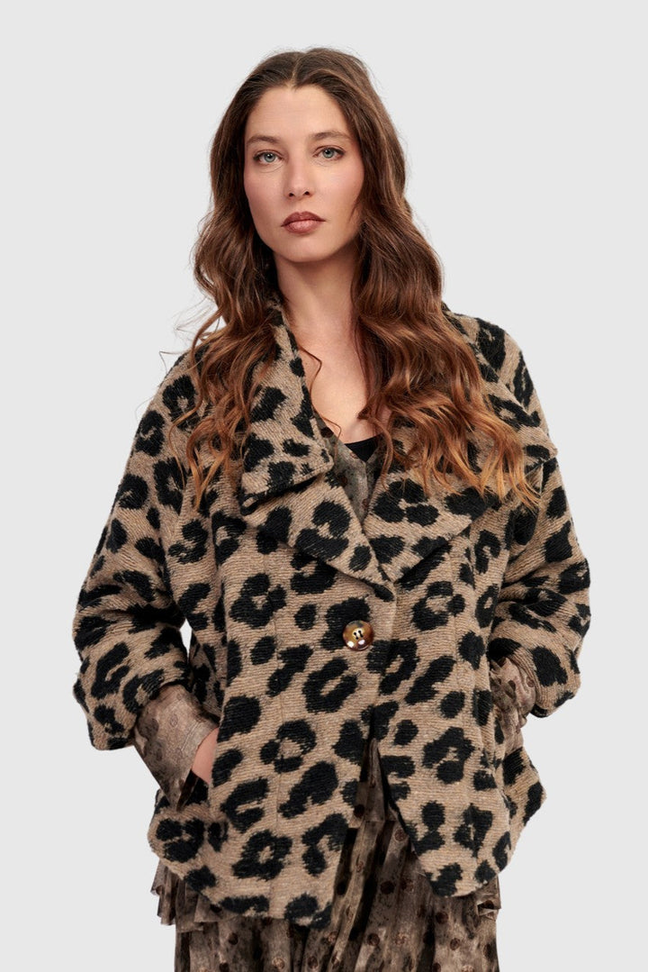 Wildcard Cozy Jacket, Leopard