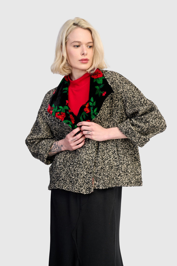 La Vie Boucle Jacket, Roses