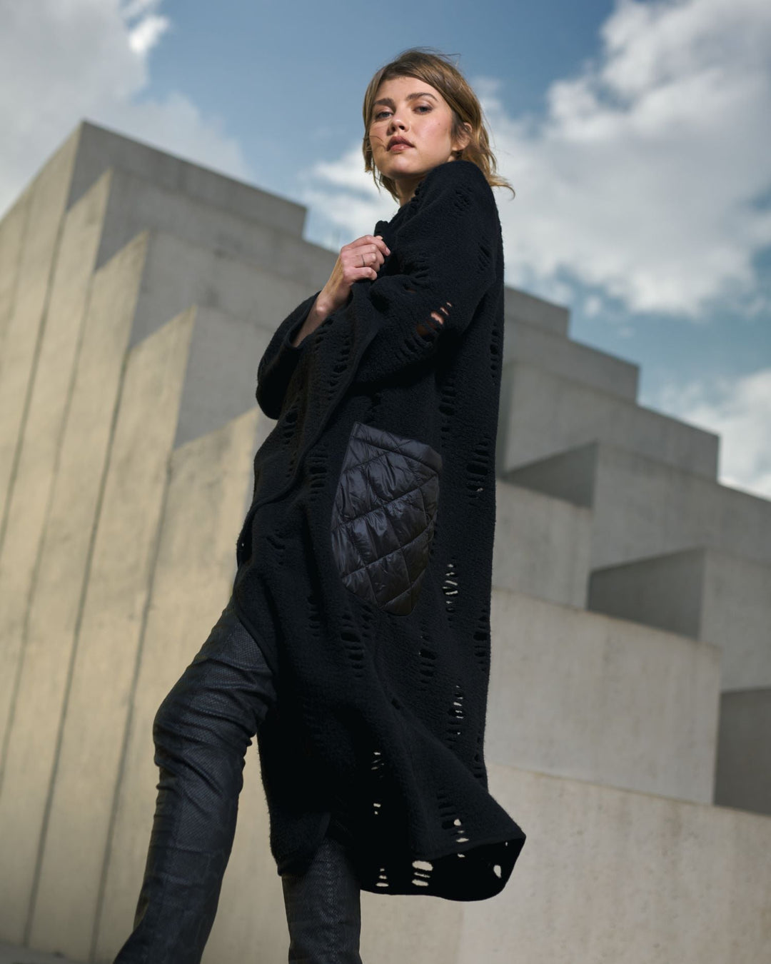 Urban Morgana Distressed Coat, Rifts