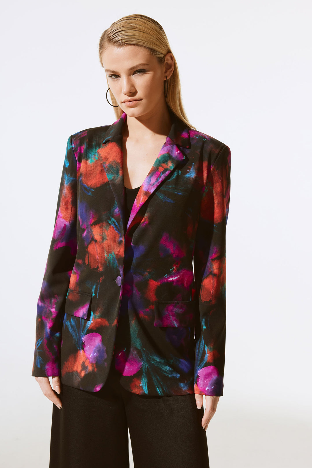 Silky Knit Floral Blazer