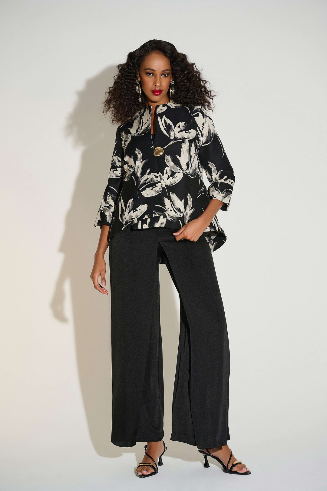 Jacquard Floral Print Swing Jacket