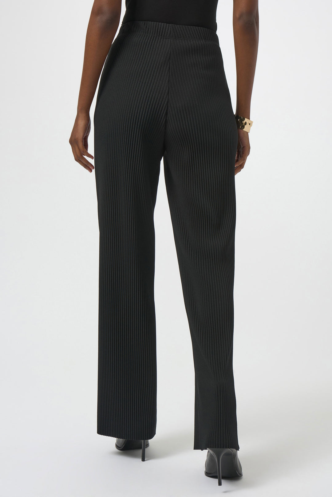 Pleated Scuba Crepe Wide-Leg Pants Black