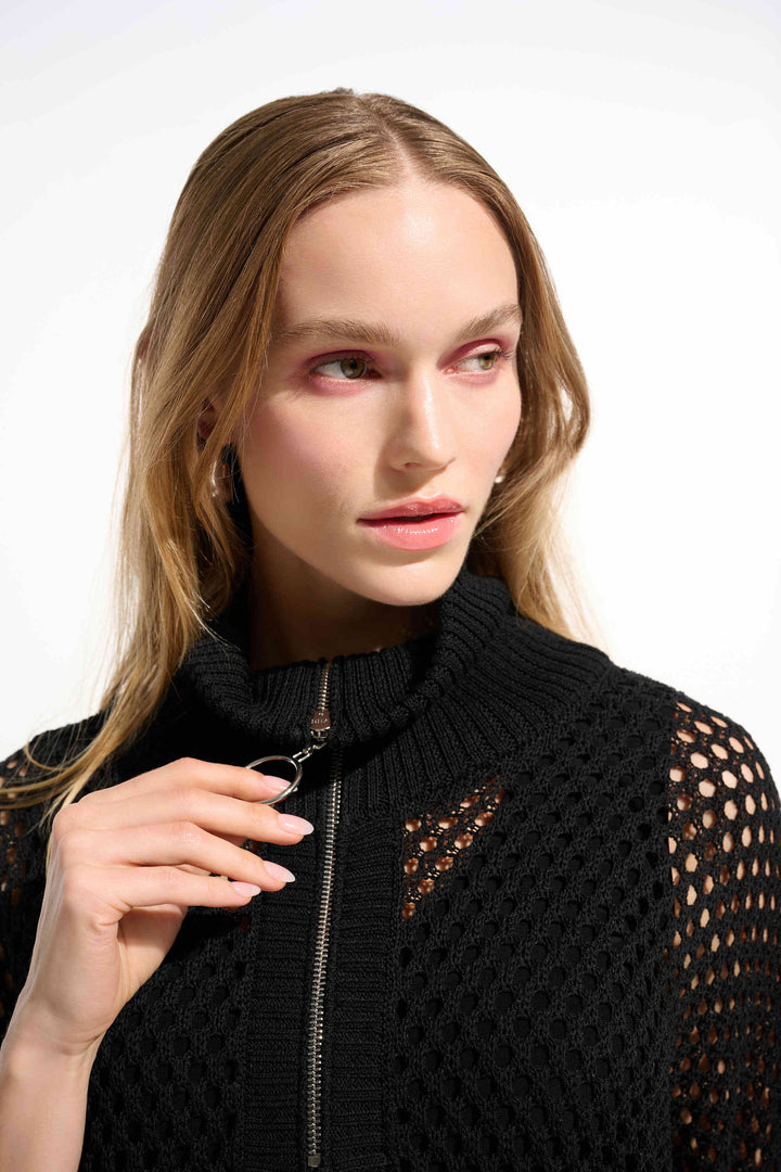 Vicscose Blend Boxy Sweater Knit With Zipped Neckline Black