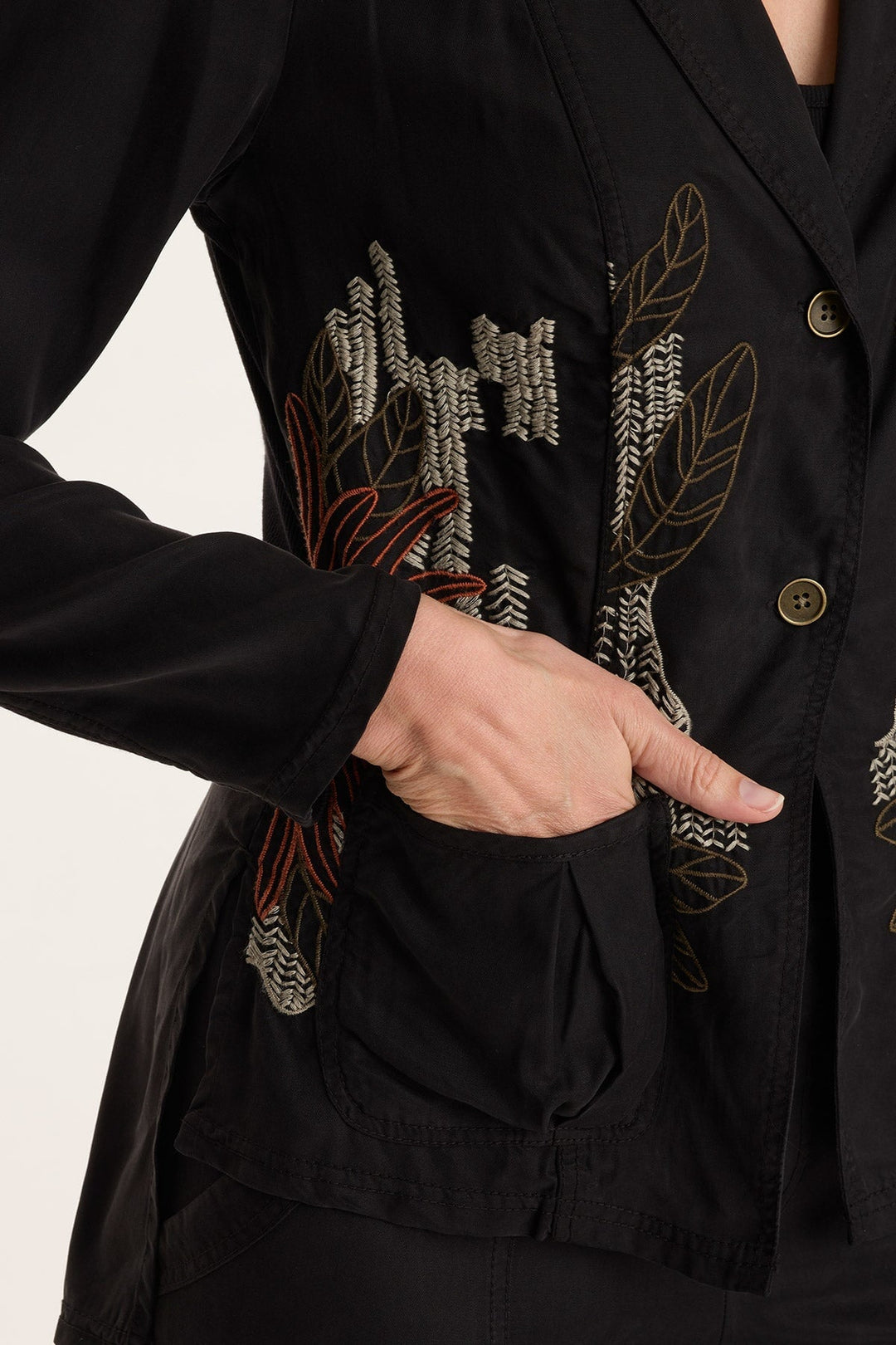 Danski Embroidered Soft Twill Blazer