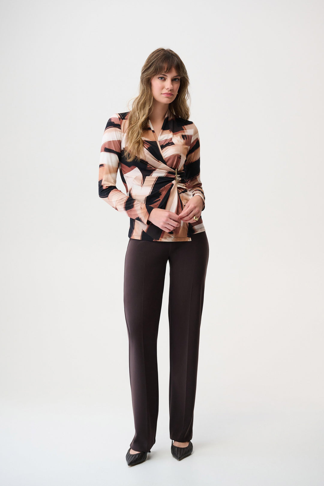 Silky Knit Abstract Print Fitted Wrap Top