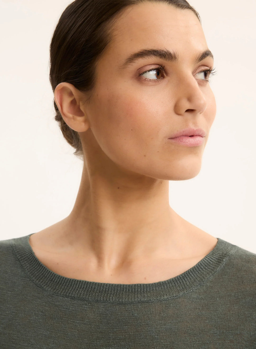Stretch Linen Knit Three Quarter Sleeve Boatneck