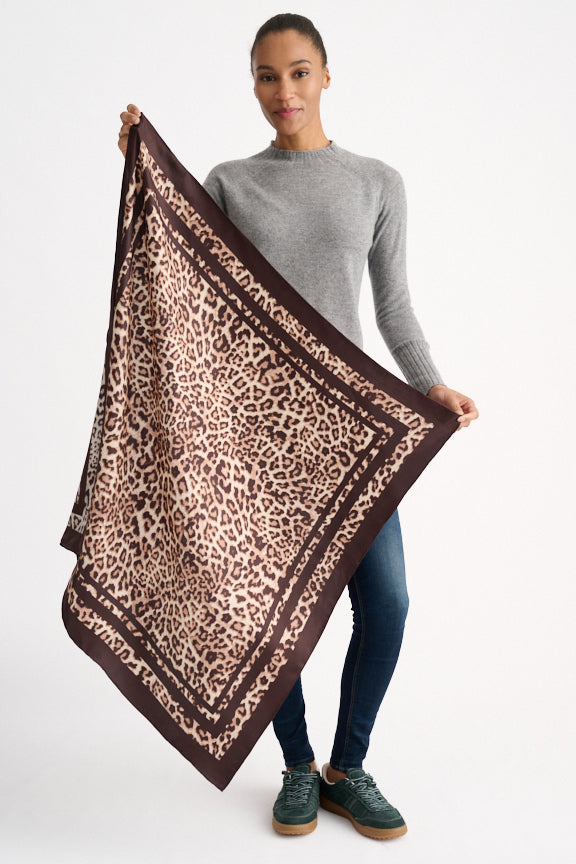 LEOPARD PRINT SQUARE SCARF