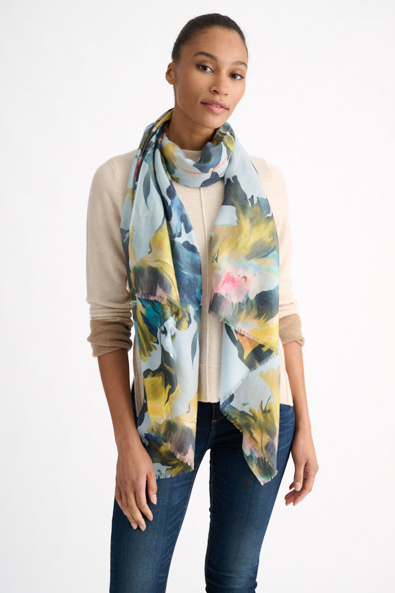 HIGHLAND BLOOMS PRINT SCARF