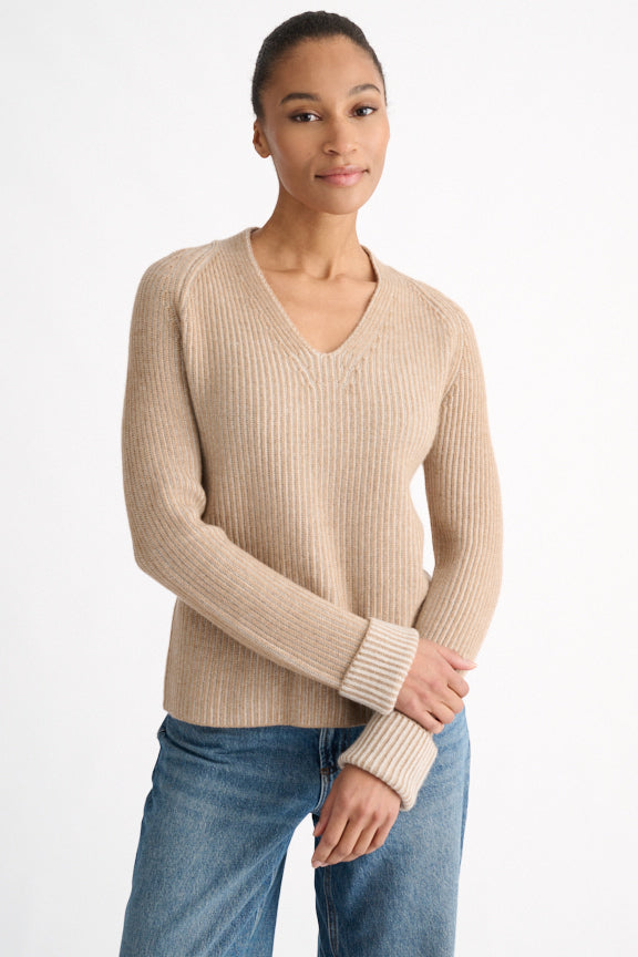 PLAITED RIB VEE
