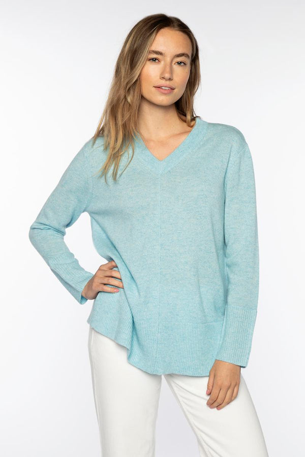 EASY VEE PULLOVER
