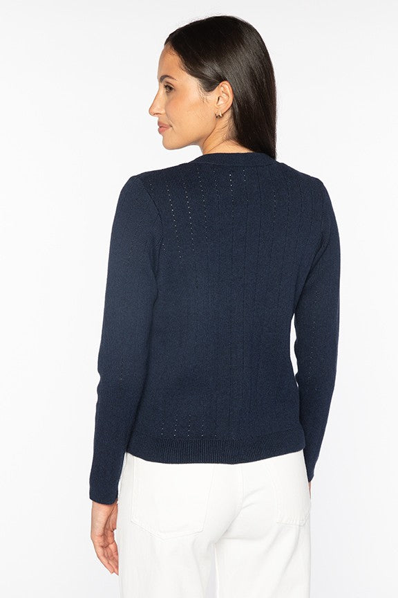 RIB BUTTON FRONT VEE