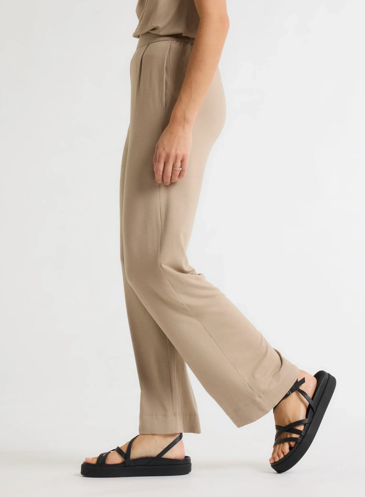 Soft Touch Soft Leg Pant