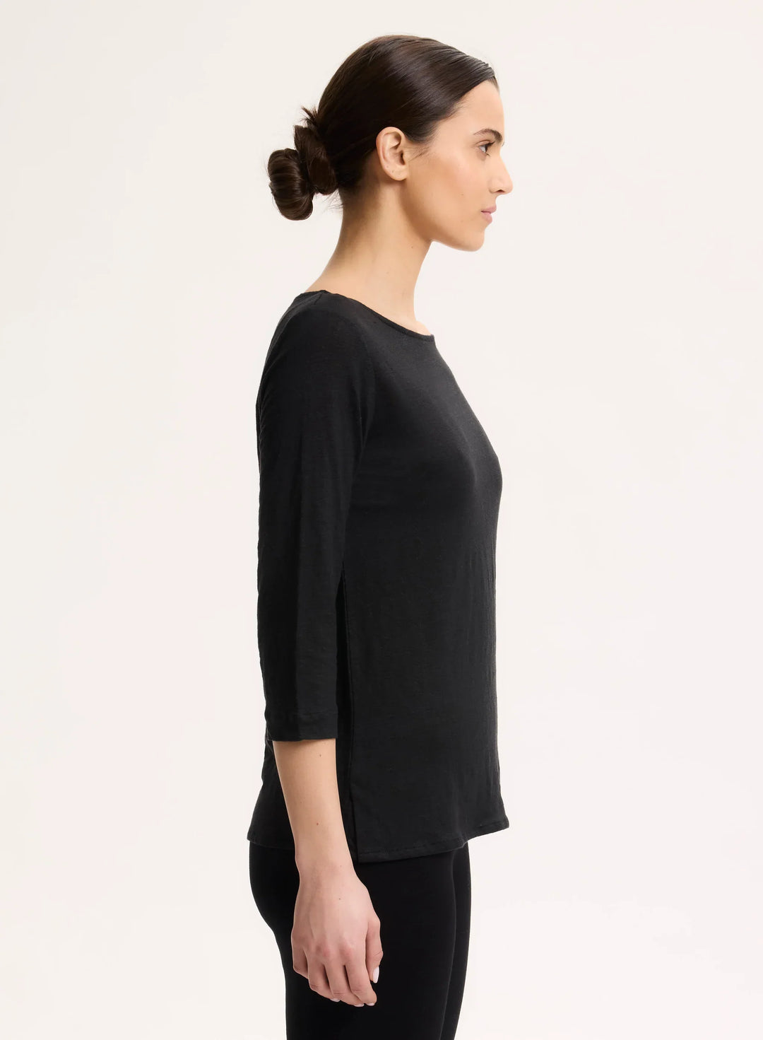 Stretch Linen Three Quarter Sleeve Boatneck T-Shirt