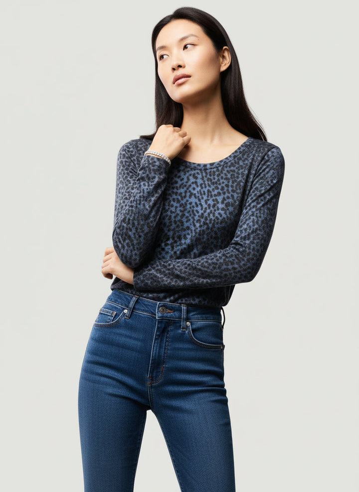 Cotton Cashmere Long Sleeve Leopard Novelty Crewneck T-Shirt - CREWNECK L/S - Majestic Filatures North America