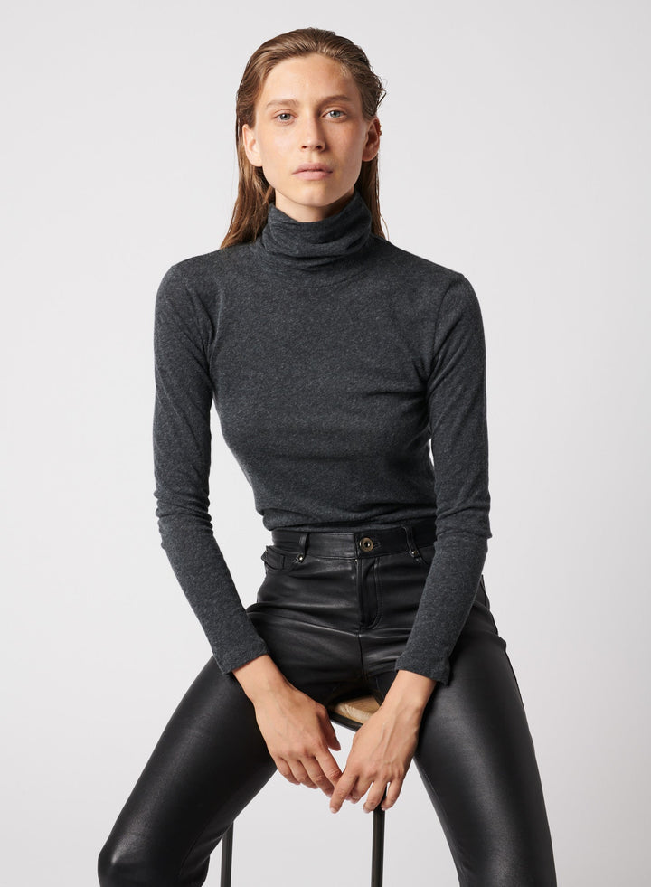 COTTON/CASHMERE LONG SLEEVE TURTLENECK - TURTLENECK L/S - Majestic Filatures North America