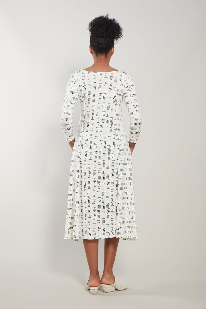 Carole Dress White Script